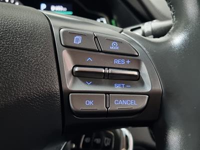 2022 Hyundai IONIQ - Thumbnail