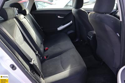 2012 Toyota Prius - Thumbnail