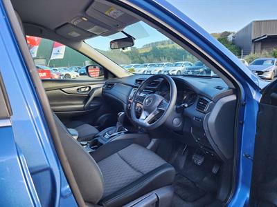 2022 Nissan X-Trail - Thumbnail