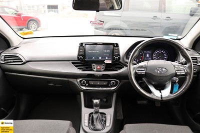 2022 Hyundai i30 - Thumbnail