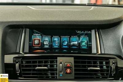 2017 BMW X4 - Thumbnail