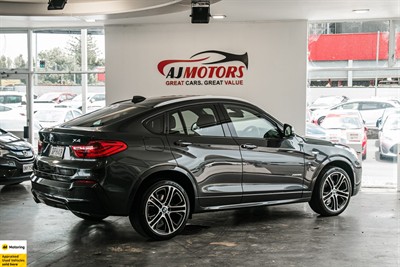 2017 BMW X4 - Thumbnail