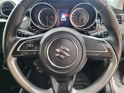 2017 Suzuki Swift - Thumbnail