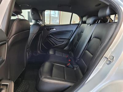 2018 Mercedes-Benz GLA-CLASS - Thumbnail