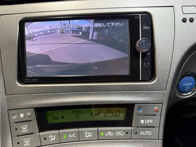 2013 Toyota Prius - Thumbnail