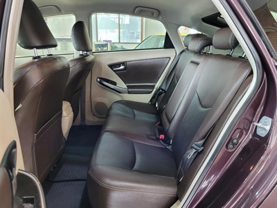 2013 Toyota Prius - Thumbnail