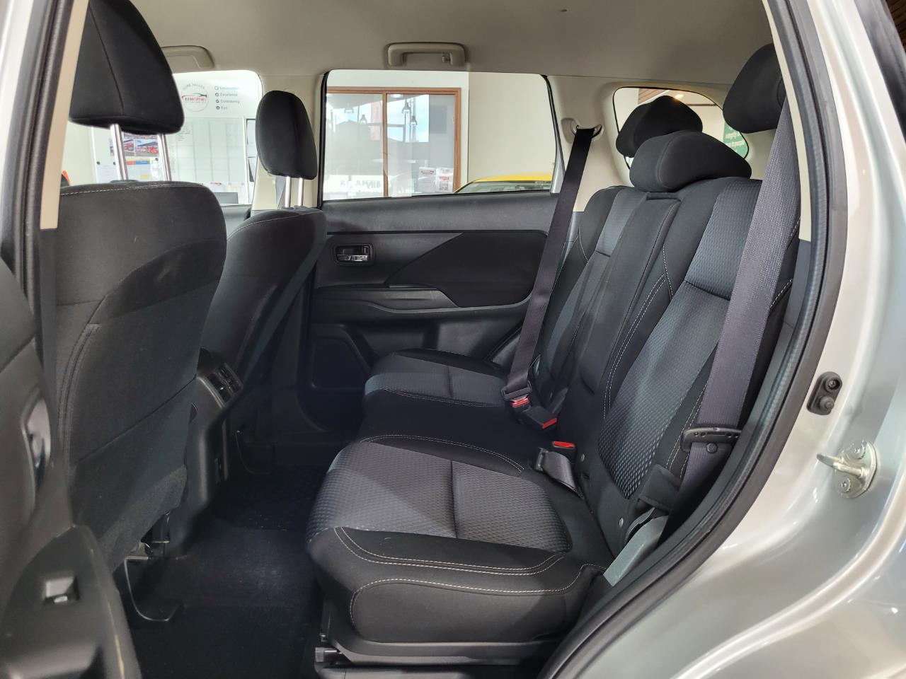 2022 Mitsubishi Outlander