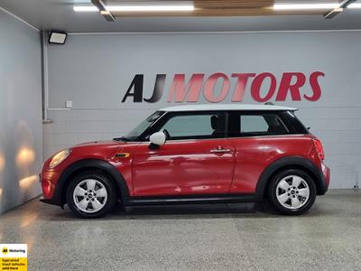 2016 Mini Cooper - Thumbnail