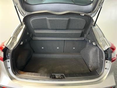 2021 Nissan Qashqai - Thumbnail