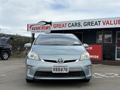 2012 Toyota Prius - Thumbnail