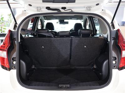 2017 Nissan Note - Thumbnail