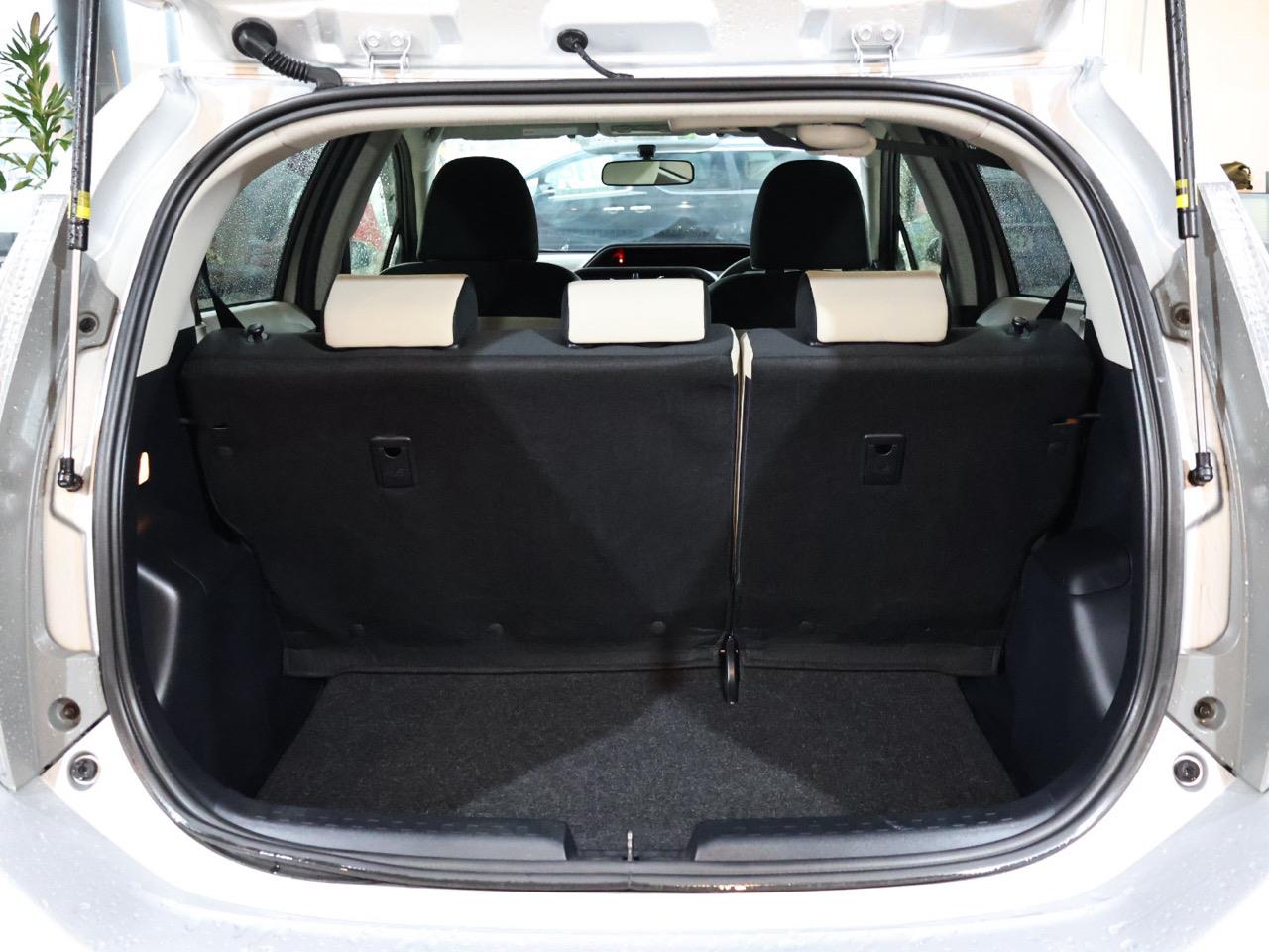 2014 Toyota Aqua