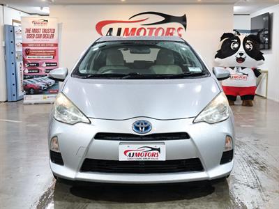 2014 Toyota Aqua - Thumbnail