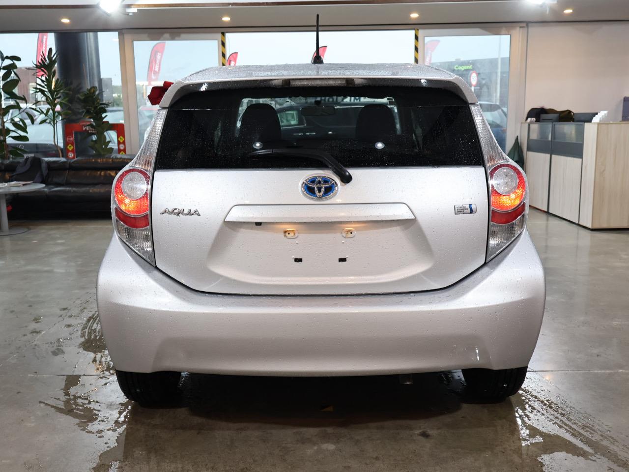 2014 Toyota Aqua