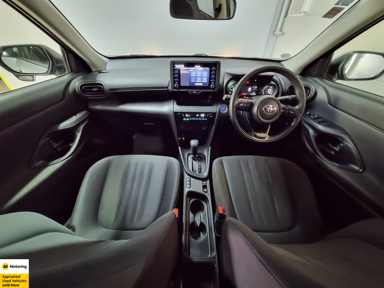 2021 Toyota YARIS CROSS