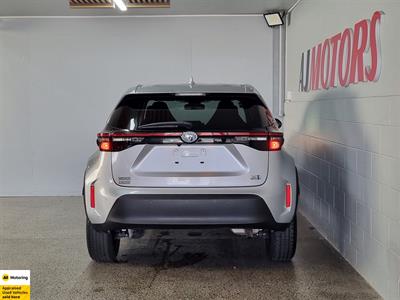 2021 Toyota YARIS CROSS - Thumbnail