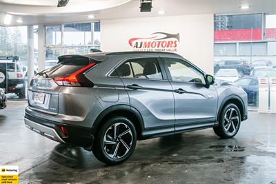 2022 Mitsubishi Eclipse Cross - Thumbnail