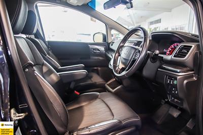 2014 Honda Odyssey - Thumbnail