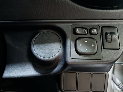 2020 Toyota Aqua - Thumbnail