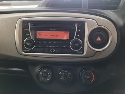 2012 Toyota Yaris - Thumbnail