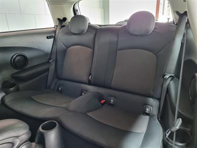 2015 Mini Cooper - Thumbnail