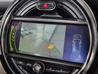 2015 Mini Cooper - Thumbnail