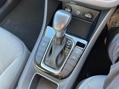 2022 Hyundai IONIQ - Thumbnail