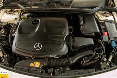 2018 Mercedes-Benz CLA - Thumbnail