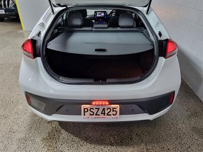 2022 Hyundai IONIQ - Thumbnail