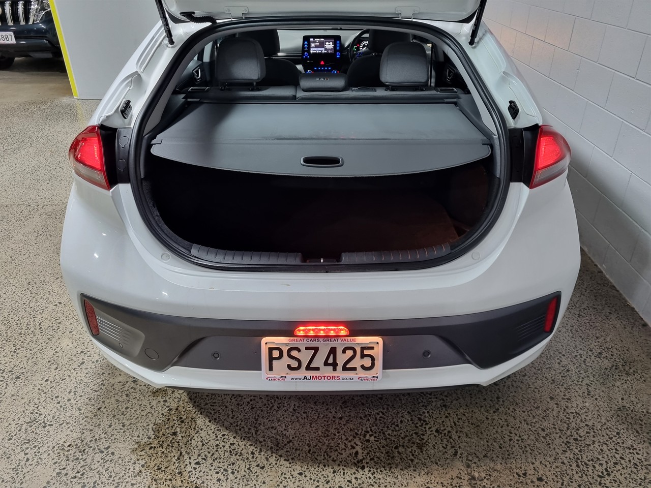 2022 Hyundai IONIQ