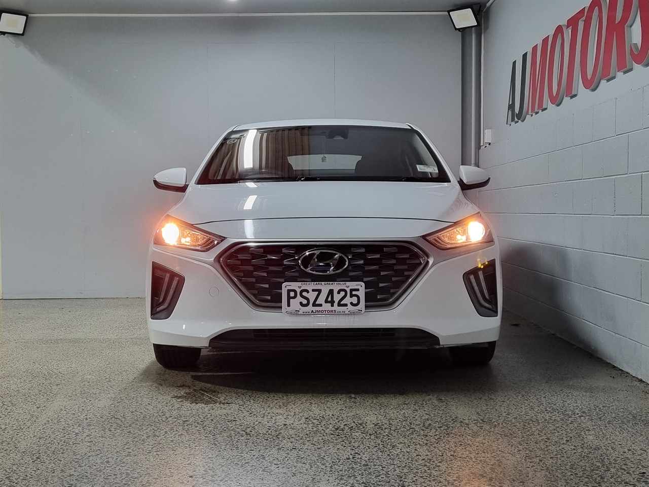 2022 Hyundai IONIQ