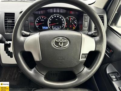2019 Toyota Hiace - Thumbnail