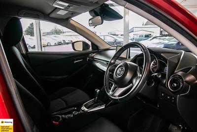 2015 Mazda Demio - Thumbnail
