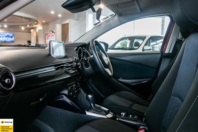 2015 Mazda Demio - Thumbnail