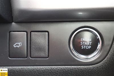 2020 Toyota Highlander - Thumbnail