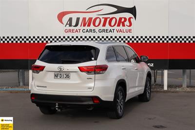 2020 Toyota Highlander - Thumbnail