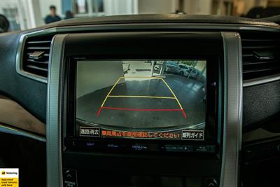 2012 Toyota Vellfire - Thumbnail