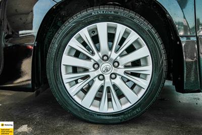 2012 Toyota Vellfire - Thumbnail