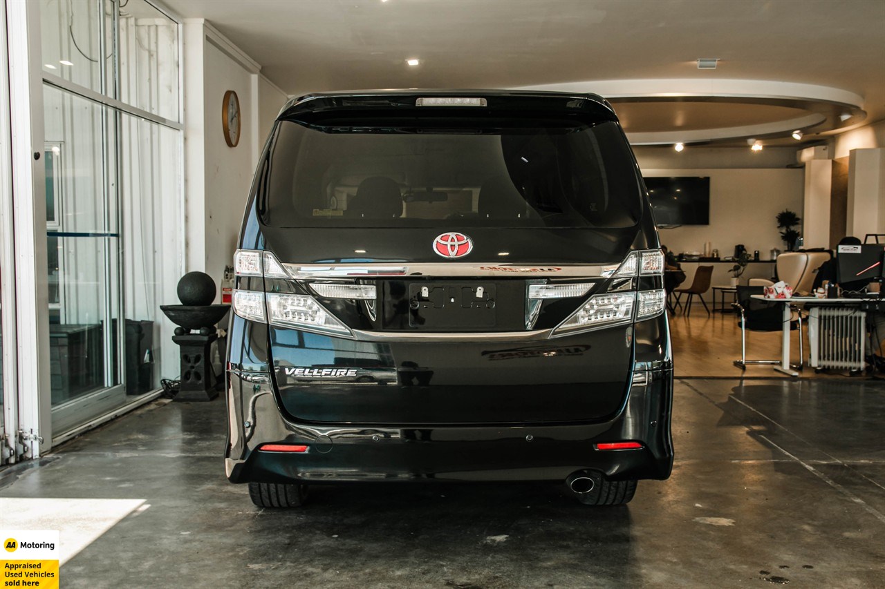 2012 Toyota Vellfire
