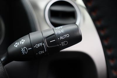 2013 Honda Stream - Thumbnail