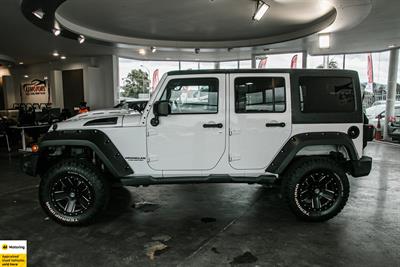 2011 Jeep Wrangler - Thumbnail