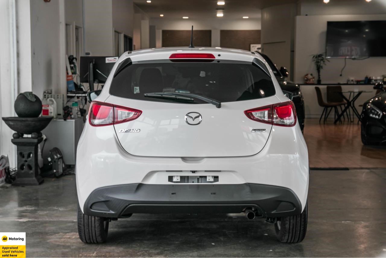 2015 Mazda Demio