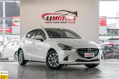 2015 Mazda Demio - Thumbnail