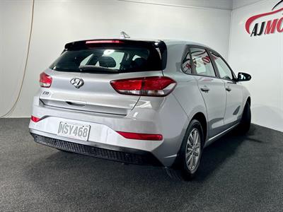 2021 Hyundai i30 - Thumbnail