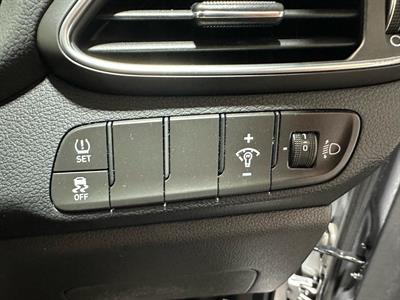 2021 Hyundai i30 - Thumbnail