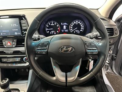 2021 Hyundai i30 - Thumbnail