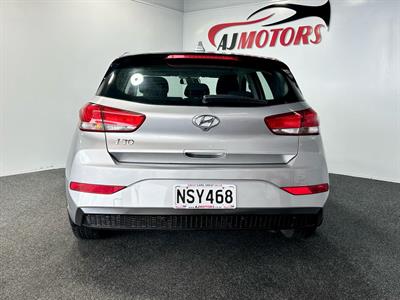 2021 Hyundai i30 - Thumbnail