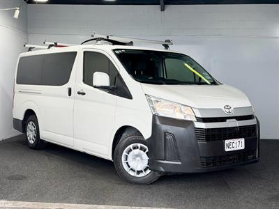 2020 Toyota Hiace - Thumbnail