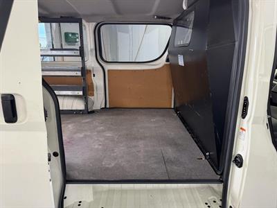 2020 Toyota Hiace - Thumbnail