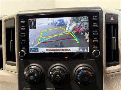 2020 Toyota Hiace - Thumbnail